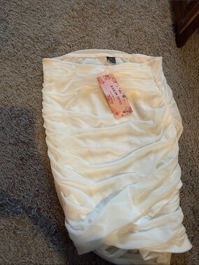 SHEIN White Ruched Layered Mini Skirt